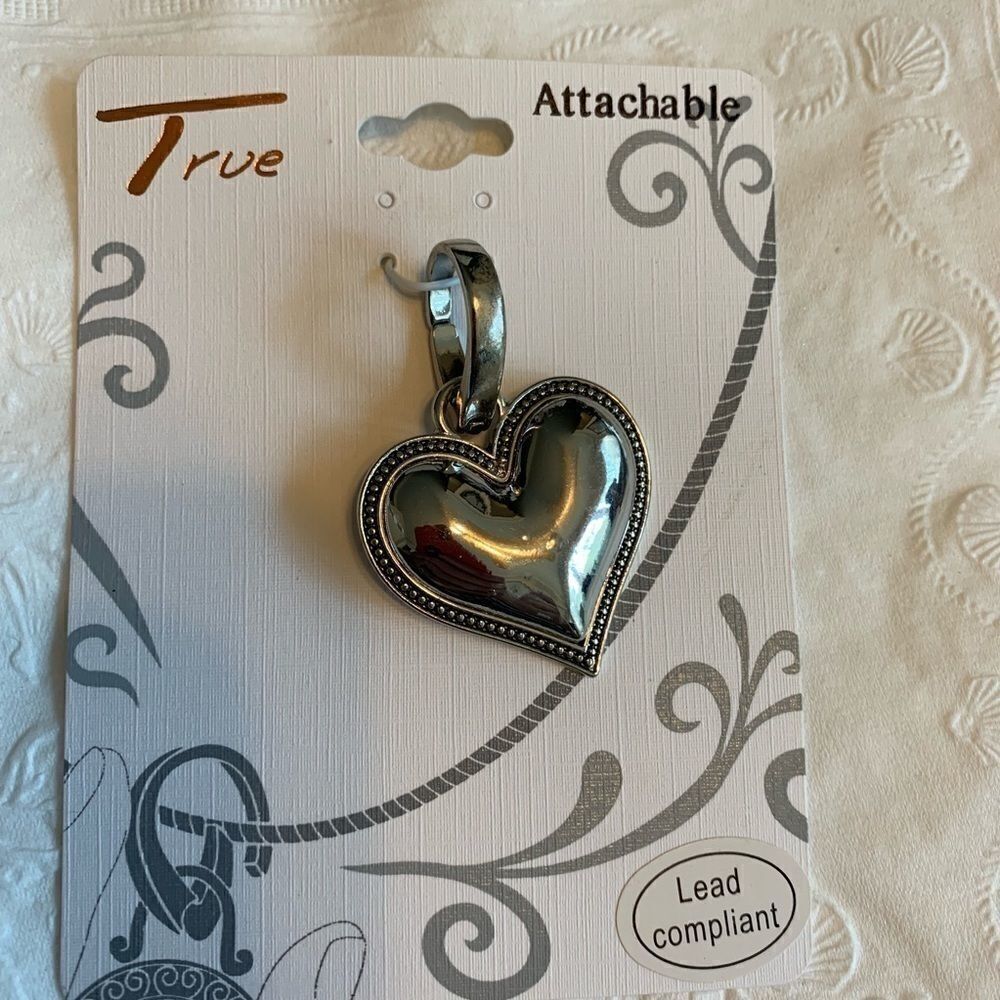 True Heart Attachable’s  - Picture 2 of 4